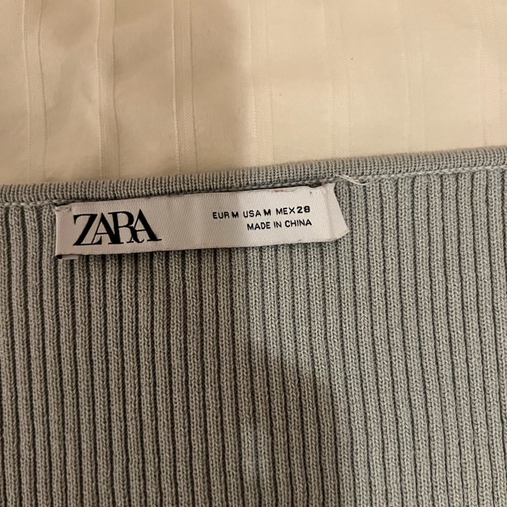 Zara Top - Picture 3 of 4